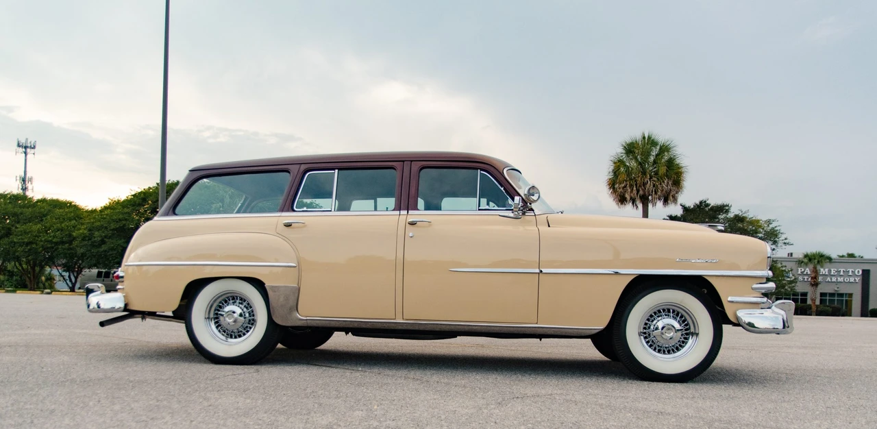 1953 Chrysler New Yorker - Image 28 of 31