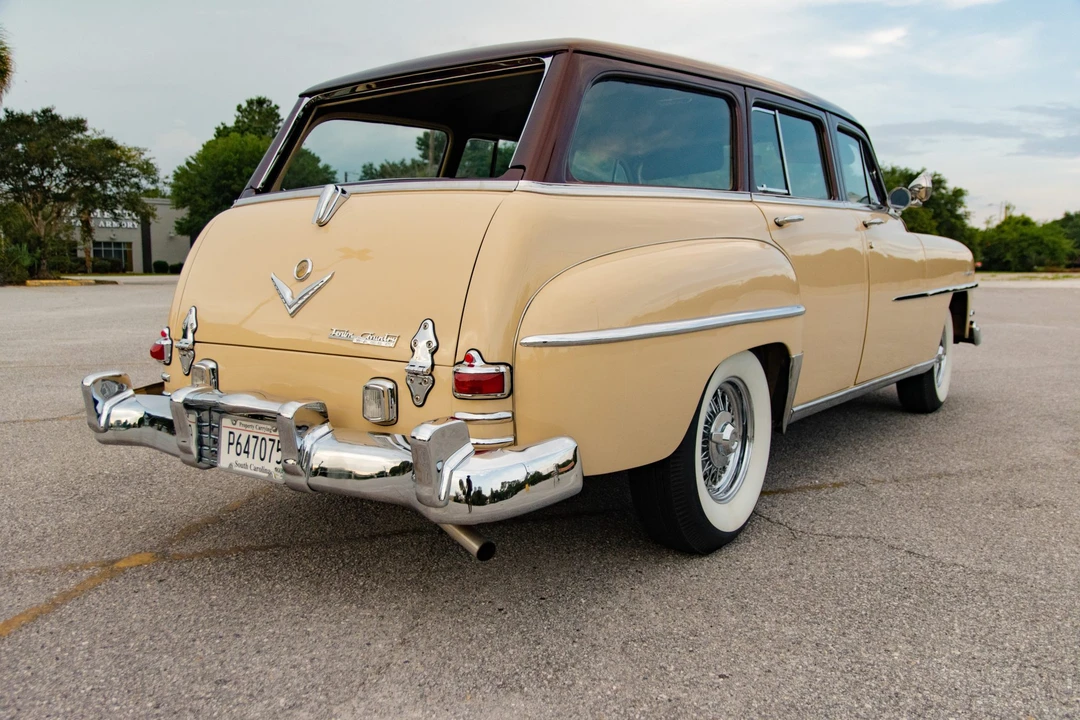 1953 Chrysler New Yorker - Image 21 of 31