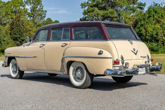 1953 Chrysler New Yorker - Image 3 of 31