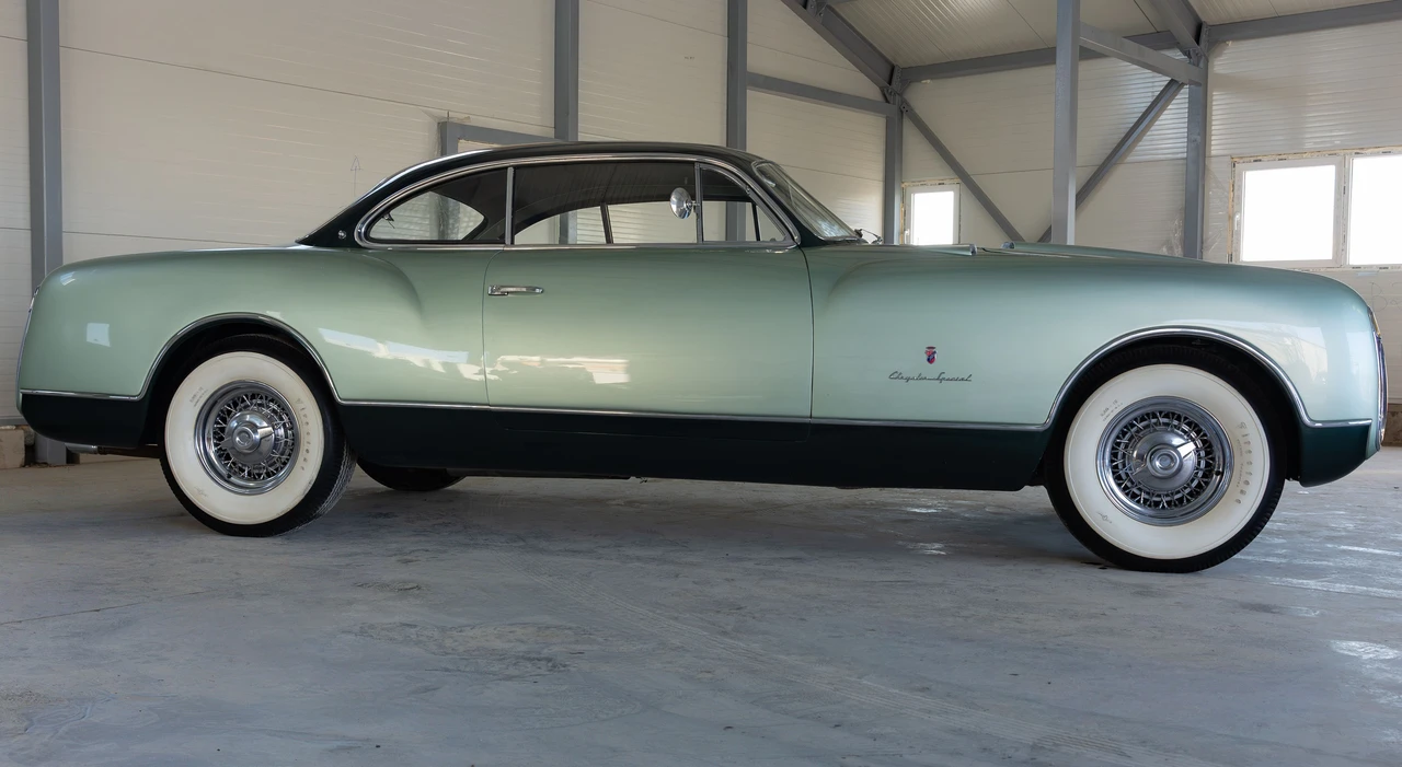 1953 Chrysler - Image 13 of 31
