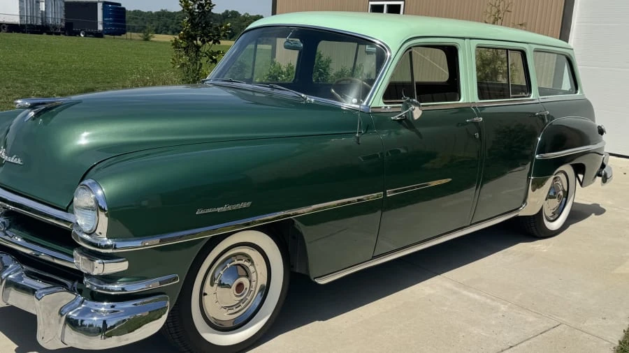 1953 Chrysler Town & Country - Image 9 of 19