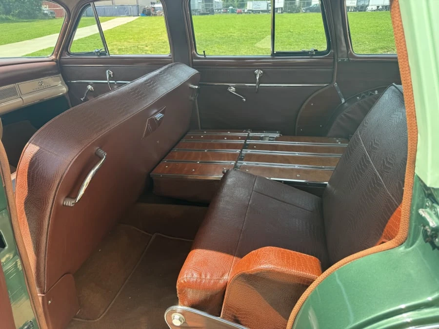 1953 Chrysler Town & Country - Image 12 of 19