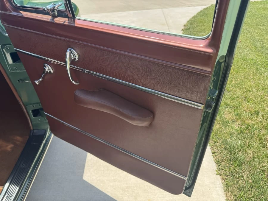 1953 Chrysler Town & Country - Image 13 of 19