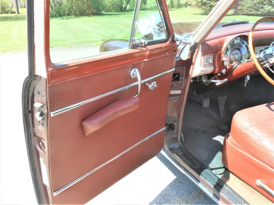 1953 Chrysler Town & Country - Image 4 of 21