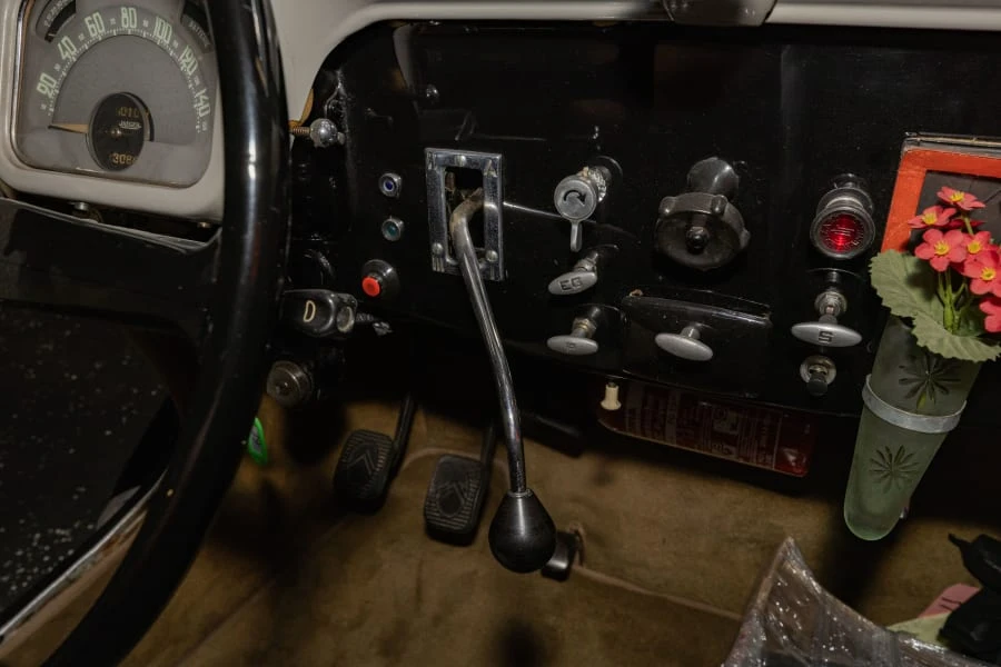 1953 Citroen Traction Avant - Image 27 of 31