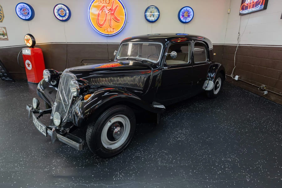 1953 Citroen Traction Avant - Image 6 of 31