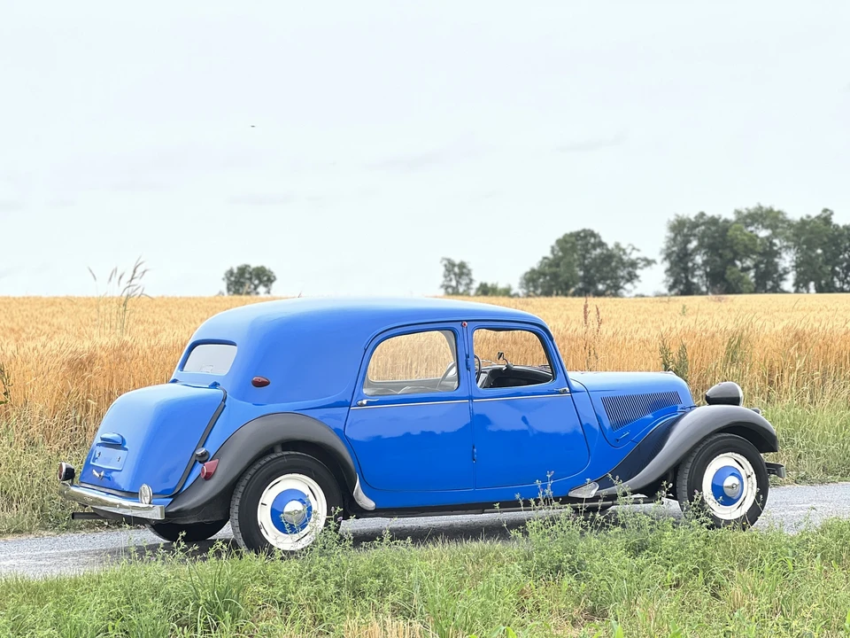 1953 Citroen Traction Avant - Image 14 of 31
