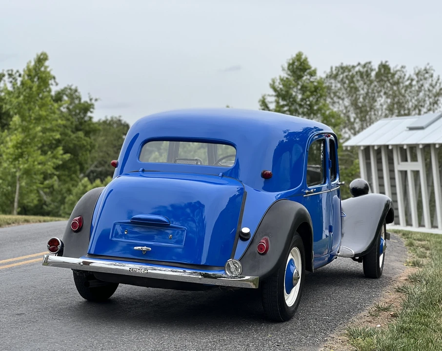 1953 Citroen Traction Avant - Image 30 of 31