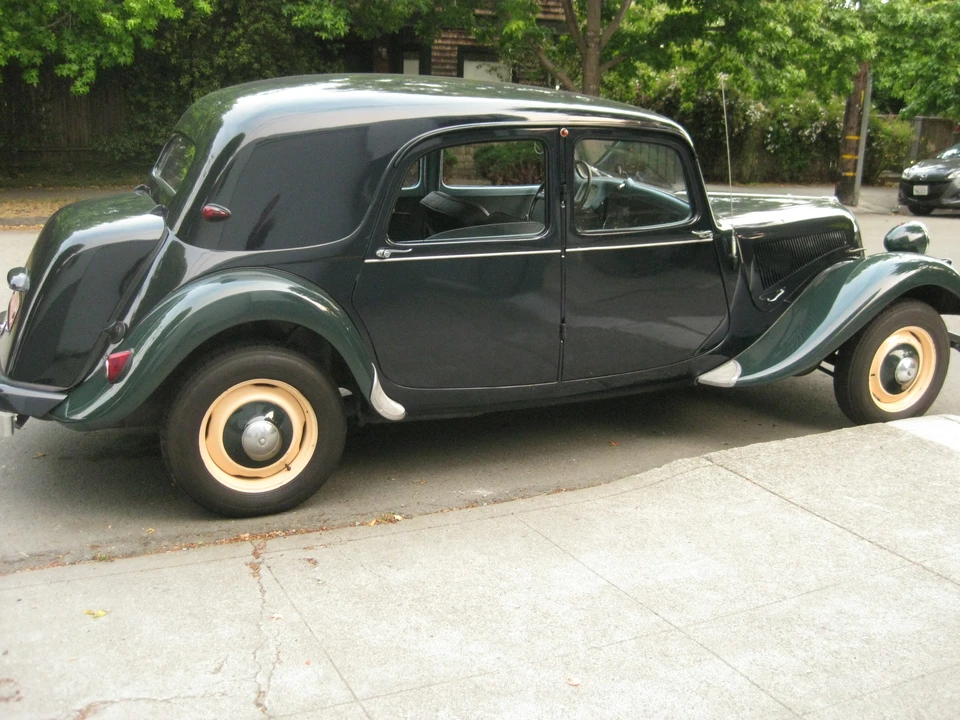 1953 Citroen Traction Avant - Image 5 of 31