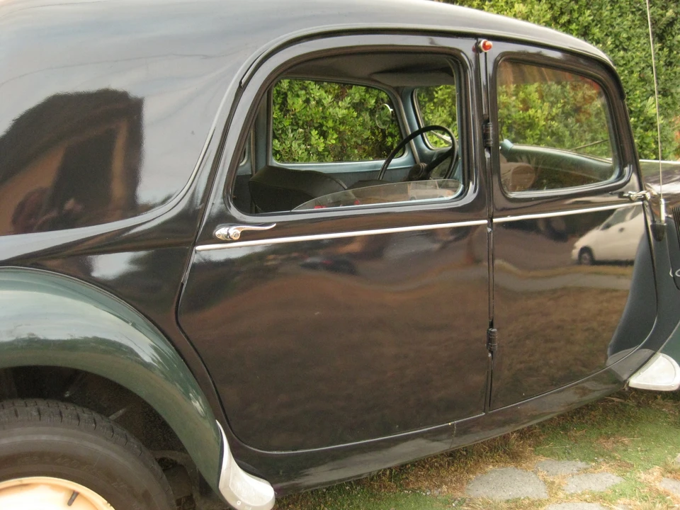 1953 Citroen Traction Avant - Image 20 of 31