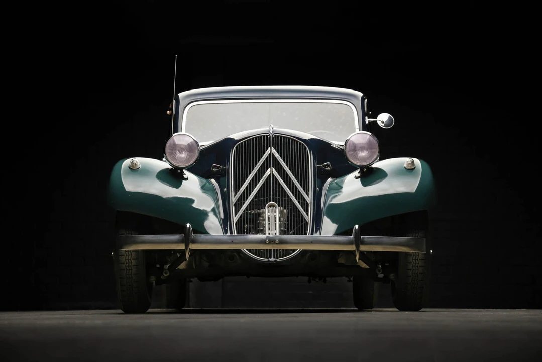 1953 Citroen Traction Avant - Image 12 of 31