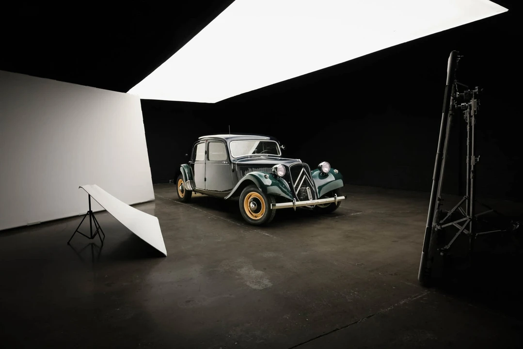 1953 Citroen Traction Avant - Image 7 of 31