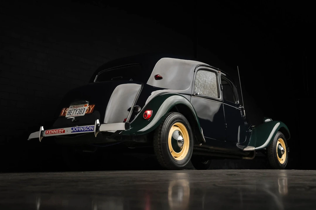 1953 Citroen Traction Avant - Image 28 of 31