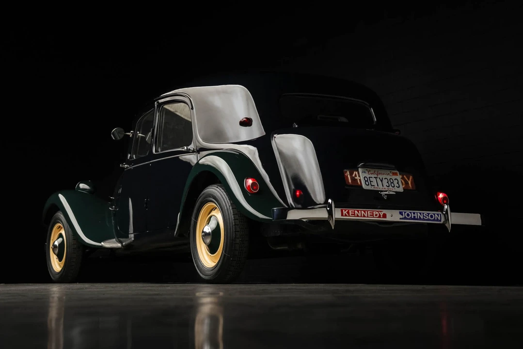 1953 Citroen Traction Avant - Image 22 of 31