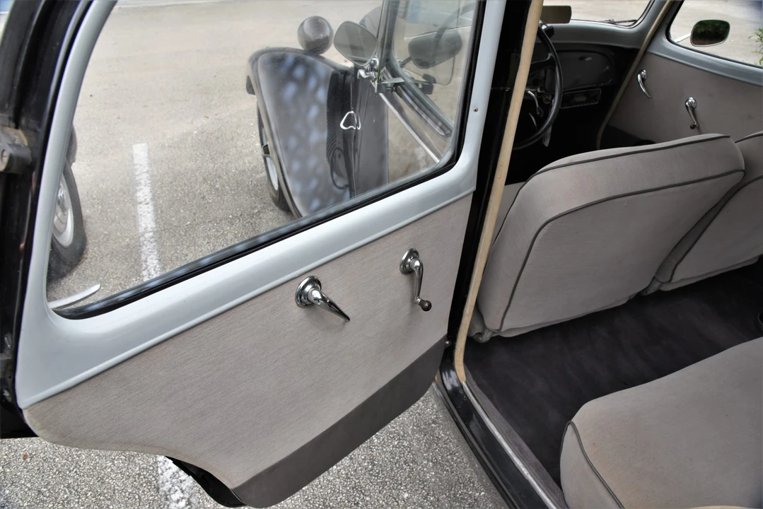 1953 Citroen Traction Avant - Image 25 of 31