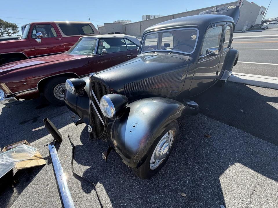 1953 Citroen Traction Avant - Image 2 of 31