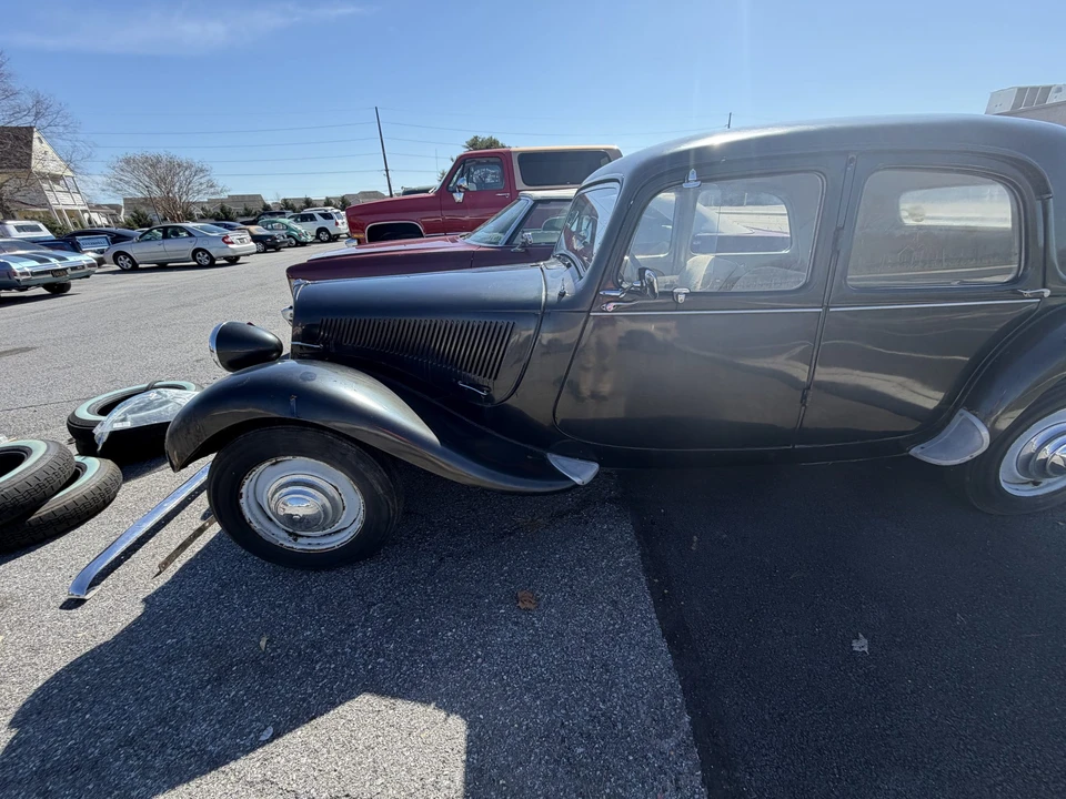 1953 Citroen Traction Avant - Image 16 of 31