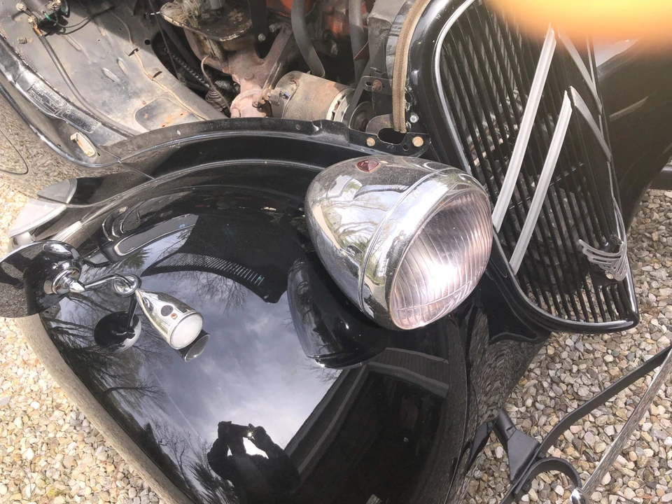 1953 Citroen Traction Avant - Image 30 of 31