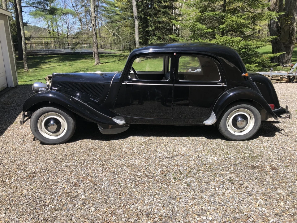 1953 Citroen Traction Avant - Image 9 of 31