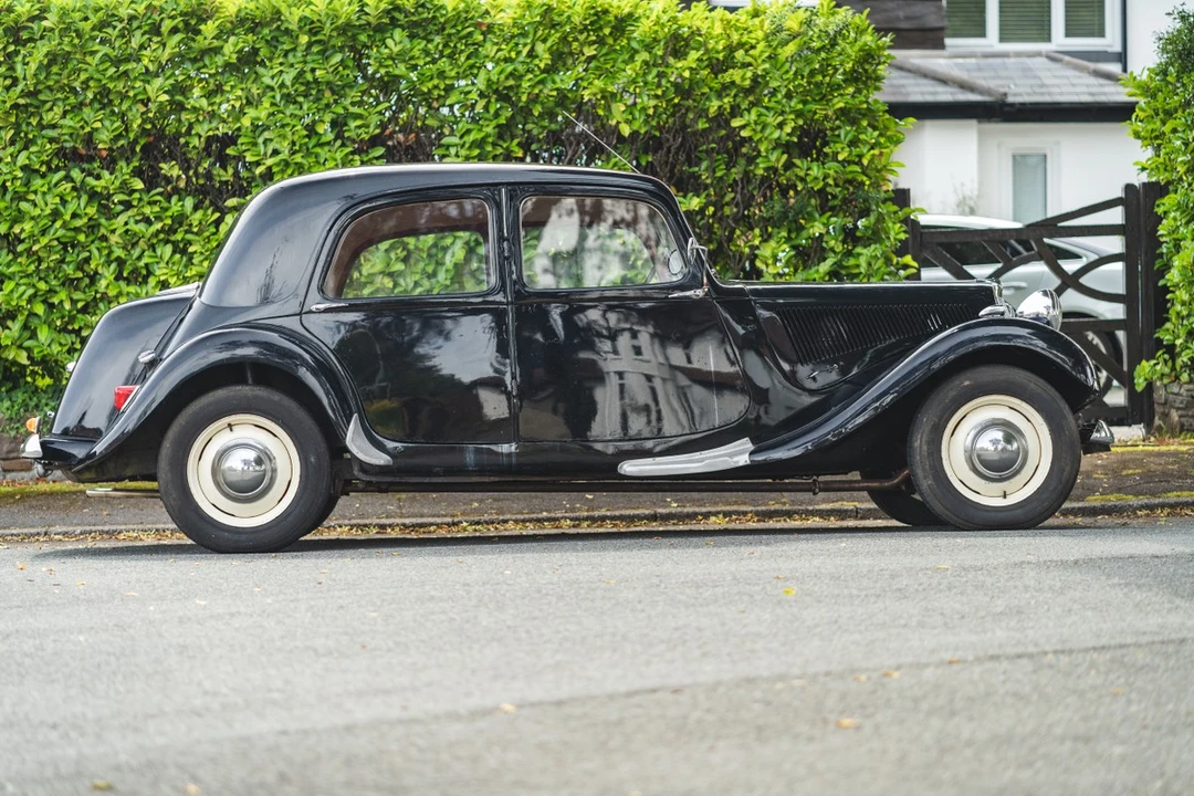 1953 Citroen Traction Avant - Image 3 of 30