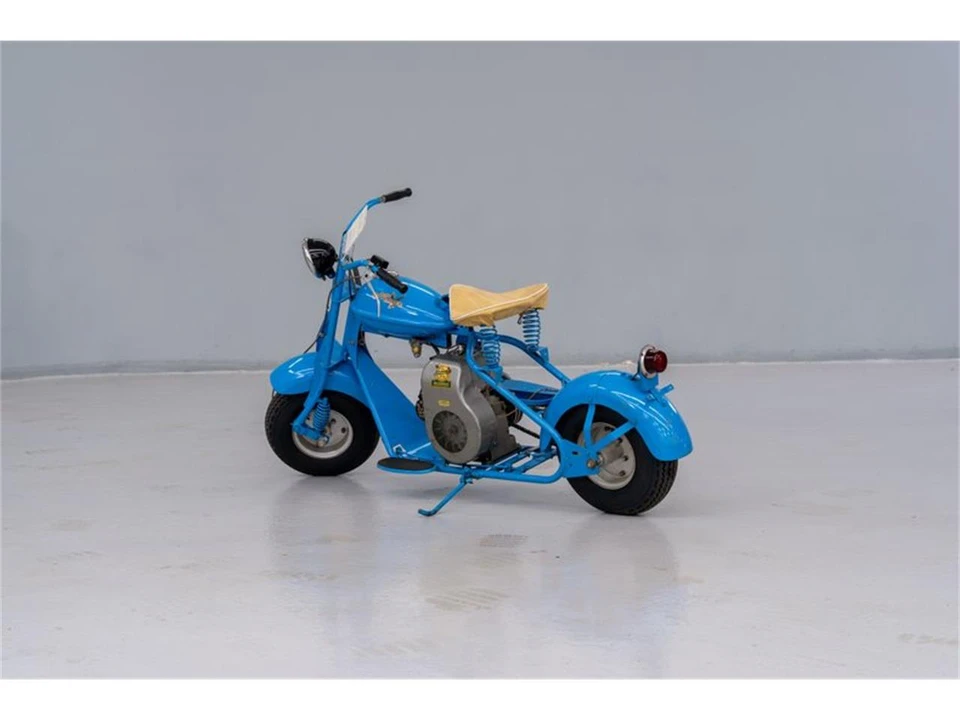 1953 Cushman Eagle - Image 3 of 24