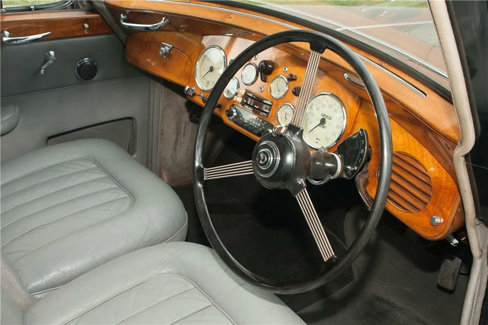1953 Daimler - Image 4 of 5