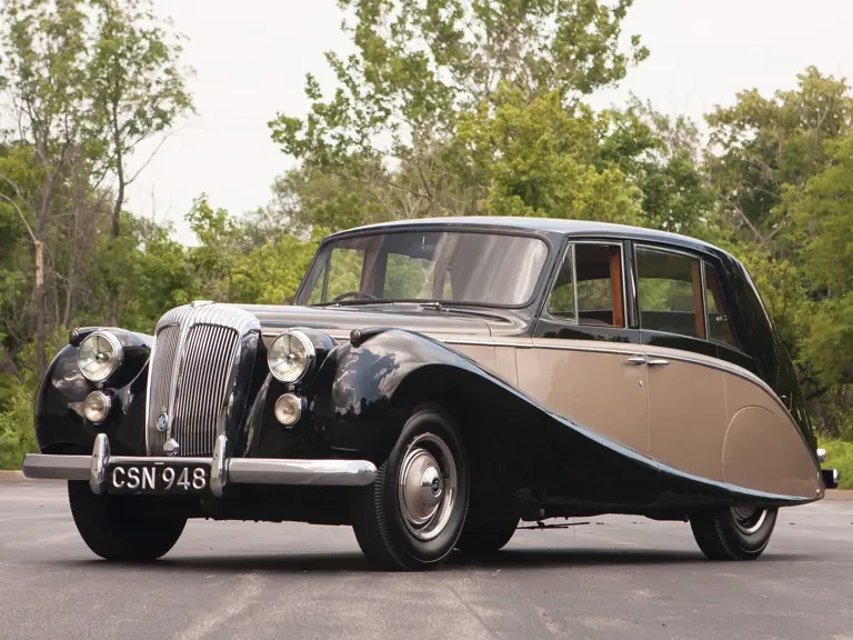 1953 Daimler - Image 2 of 2