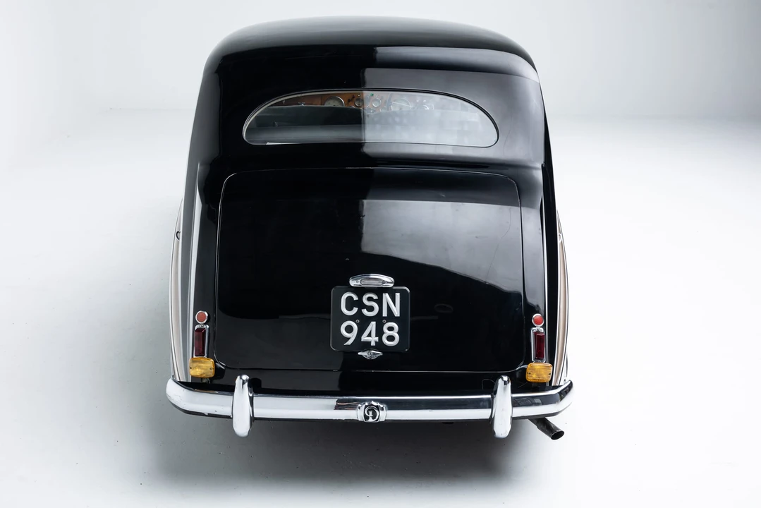 1953 Daimler - Image 15 of 31