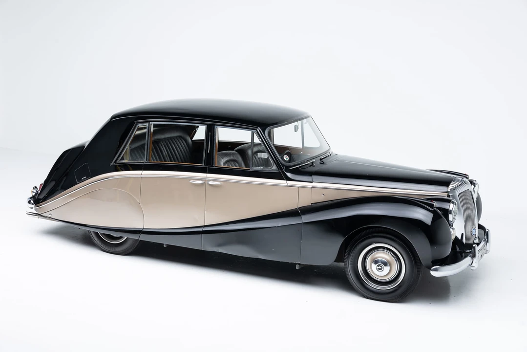 1953 Daimler - Image 20 of 31