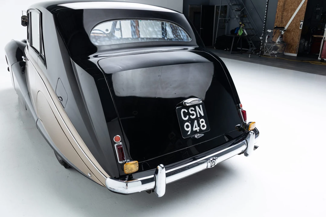1953 Daimler - Image 29 of 31