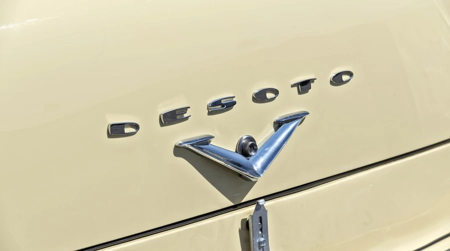 1953 DeSoto Firedome - Image 18 of 20