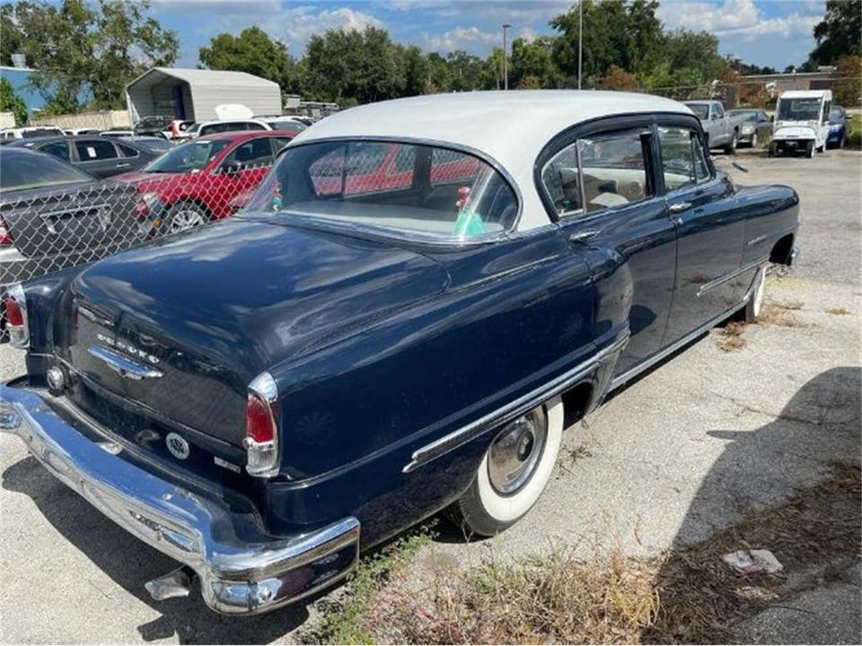 1953 DeSoto Firedome - Image 4 of 11