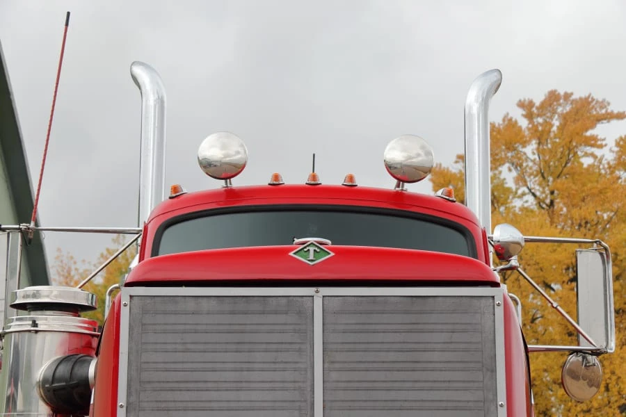1953 Diamond T - Image 22 of 31
