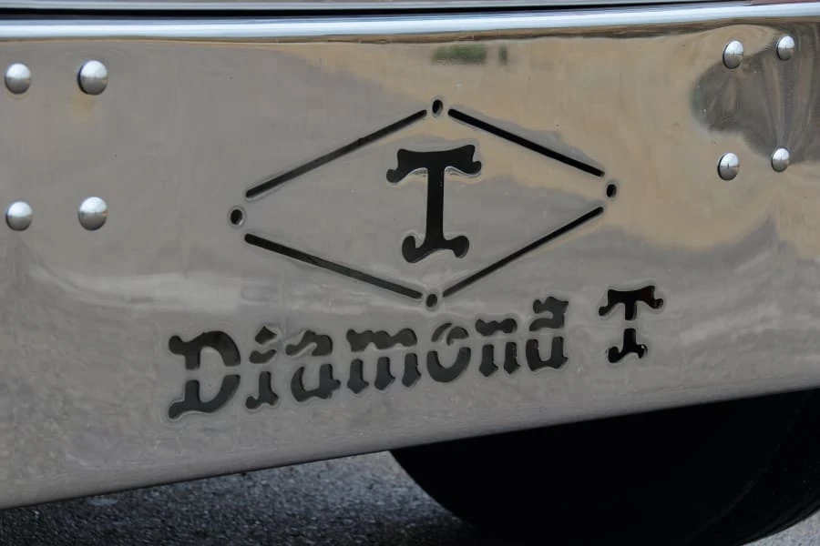 1953 Diamond T - Image 8 of 31