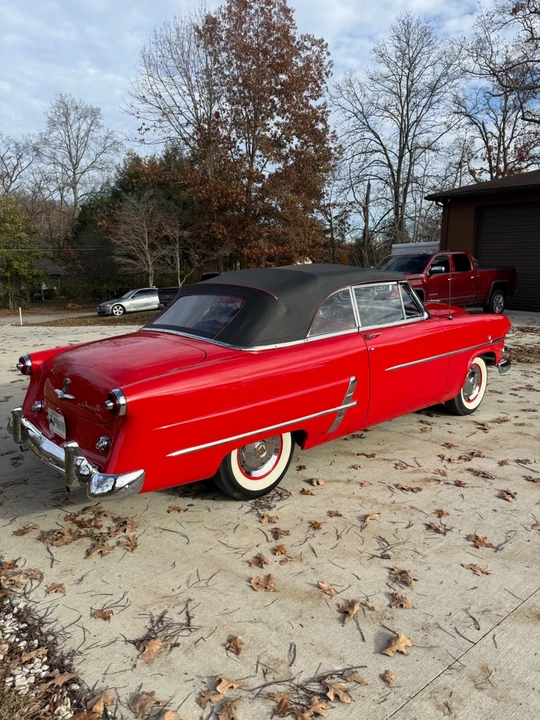 1953 Ford Crestline - Image 15 of 31