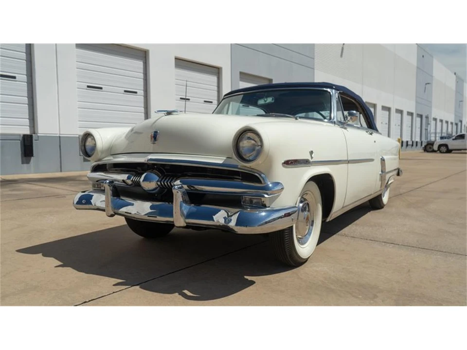 1953 Ford Crestline - Image 3 of 31