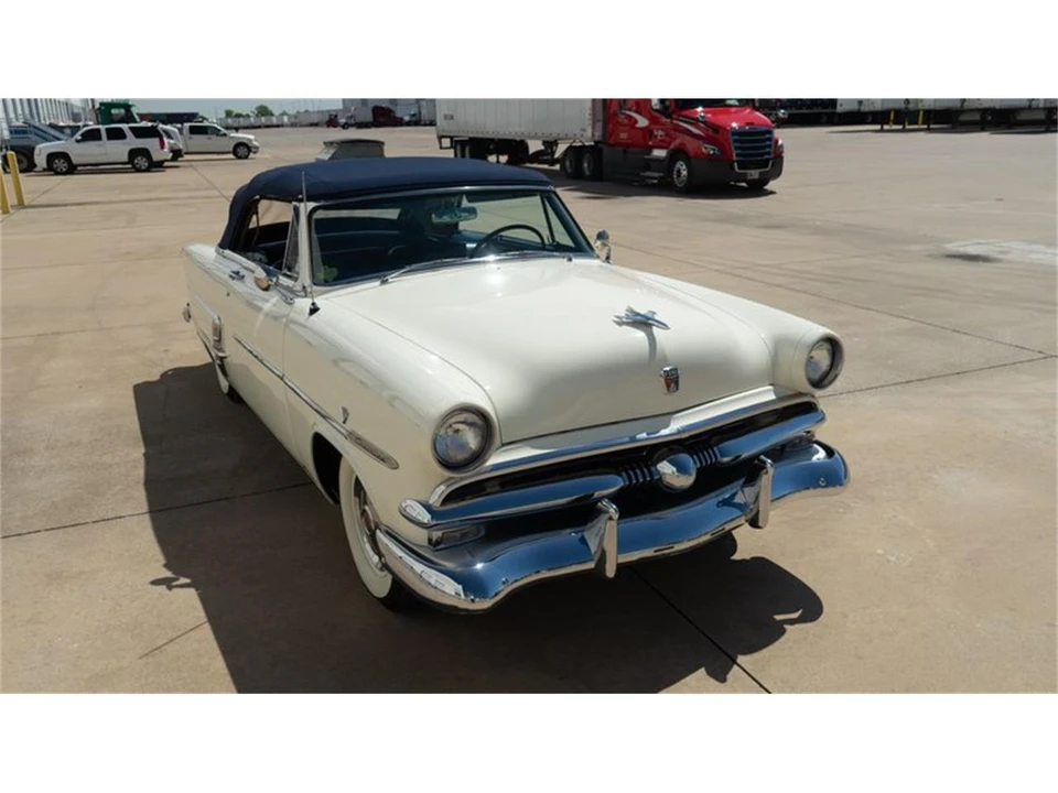 1953 Ford Crestline - Image 20 of 31