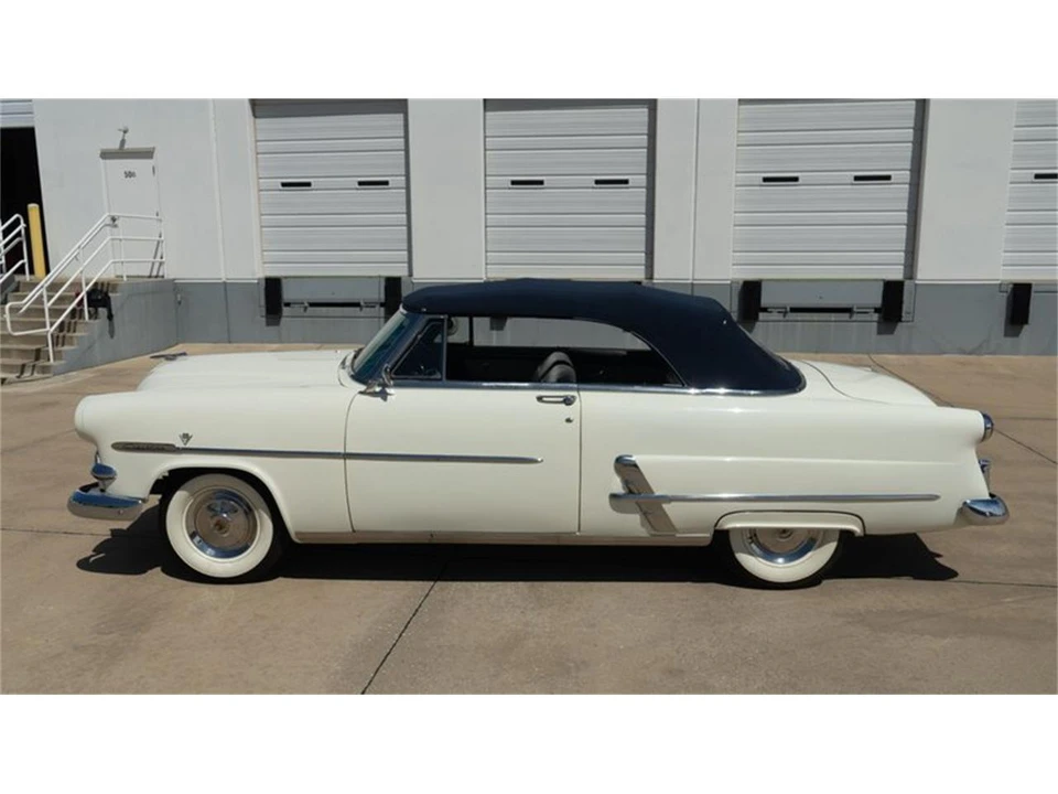 1953 Ford Crestline - Image 5 of 31