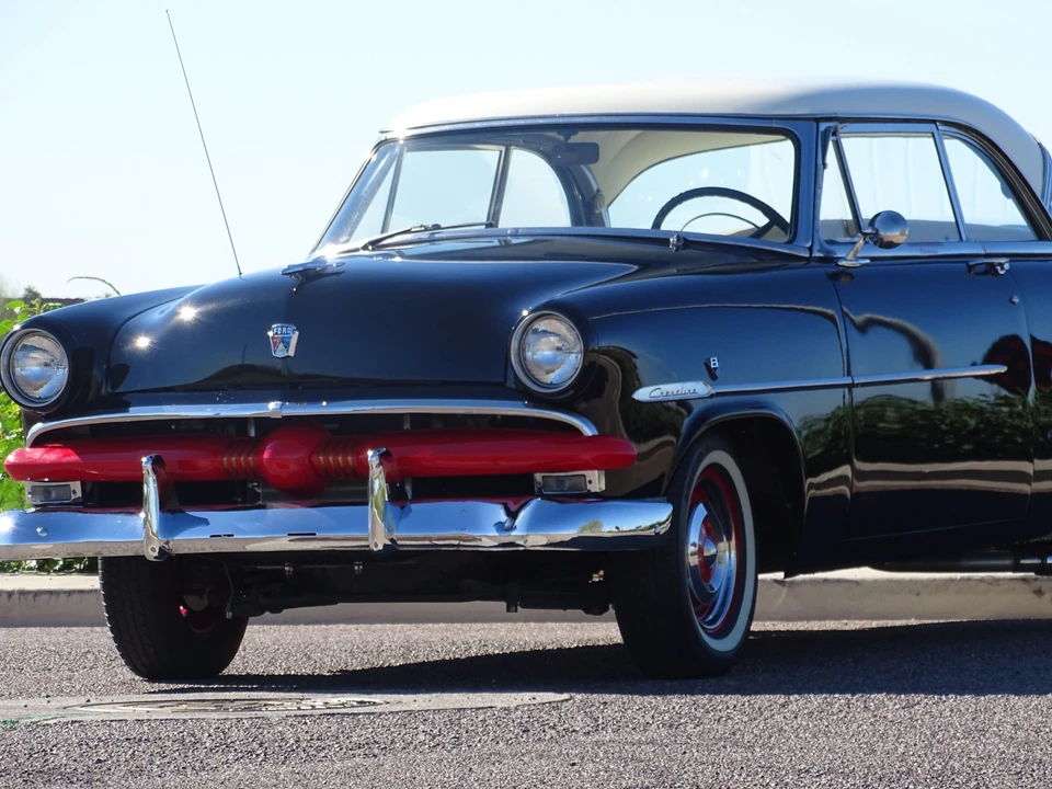 1953 Ford Crestline - Image 25 of 31