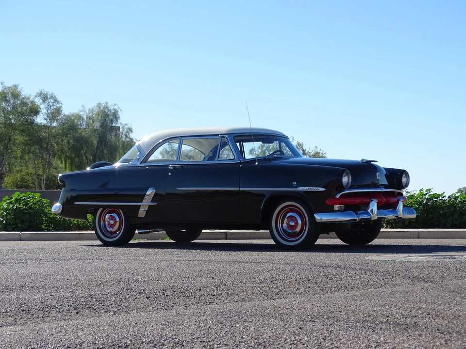 1953 Ford Crestline - Image 6 of 31