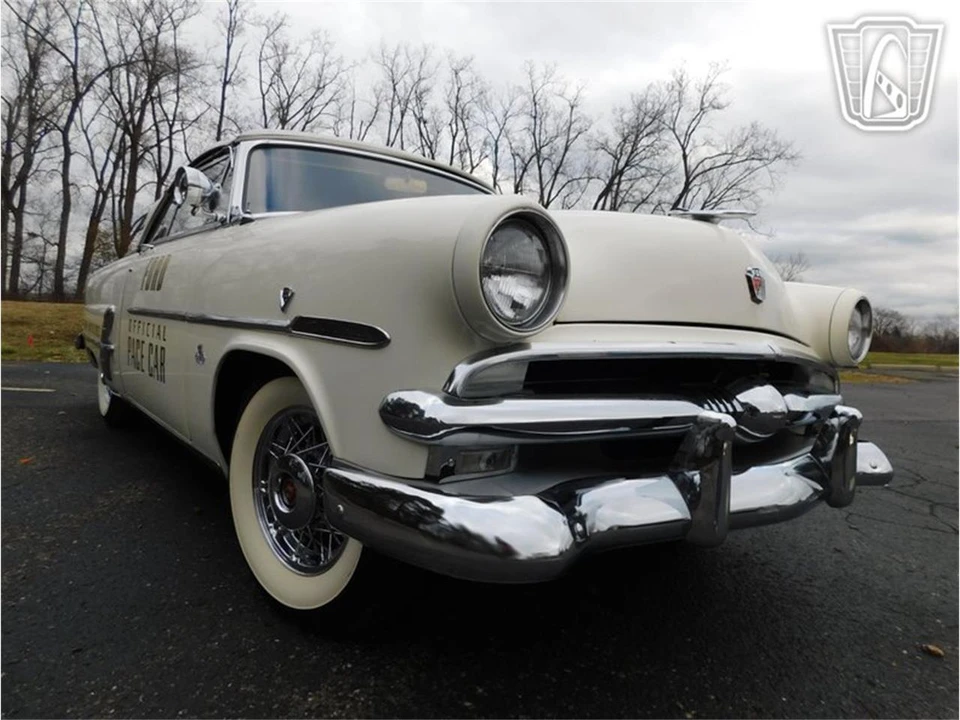 1953 Ford Crestline - Image 28 of 31