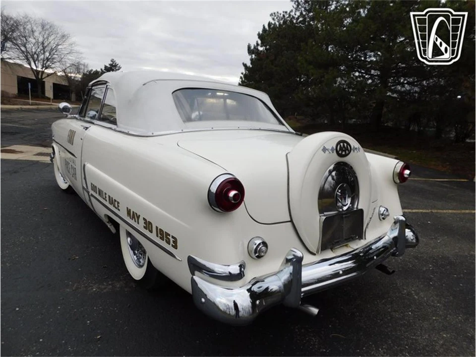 1953 Ford Crestline - Image 14 of 31