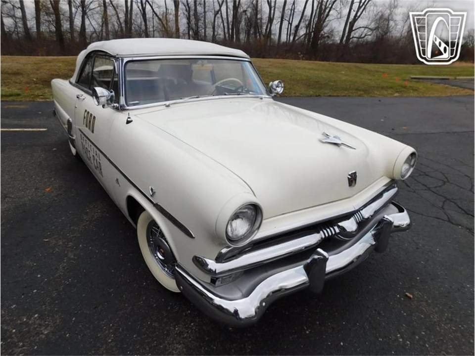 1953 Ford Crestline - Image 30 of 31