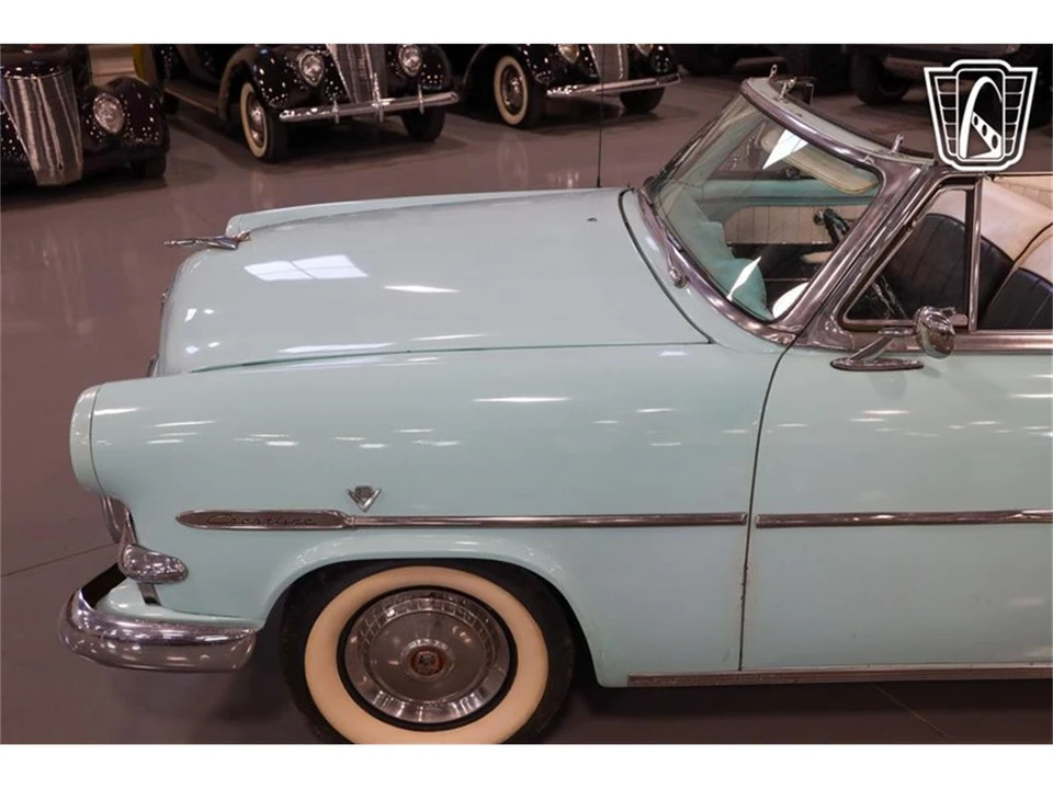 1953 Ford Crestline - Image 13 of 31