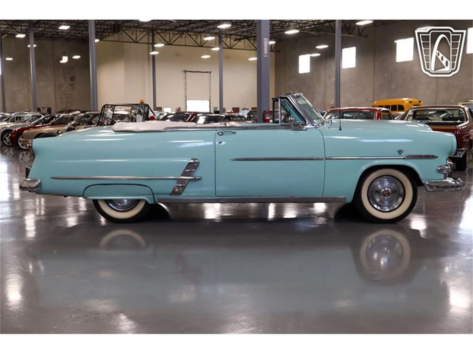1953 Ford Crestline - Image 30 of 31