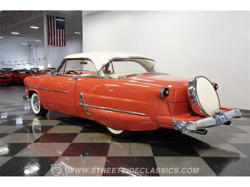 1953 Ford Crestline - Image 8 of 31