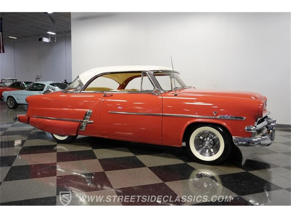 1953 Ford Crestline - Image 14 of 31