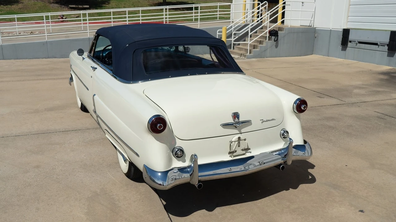 1953 Ford Crestline - Image 10 of 12