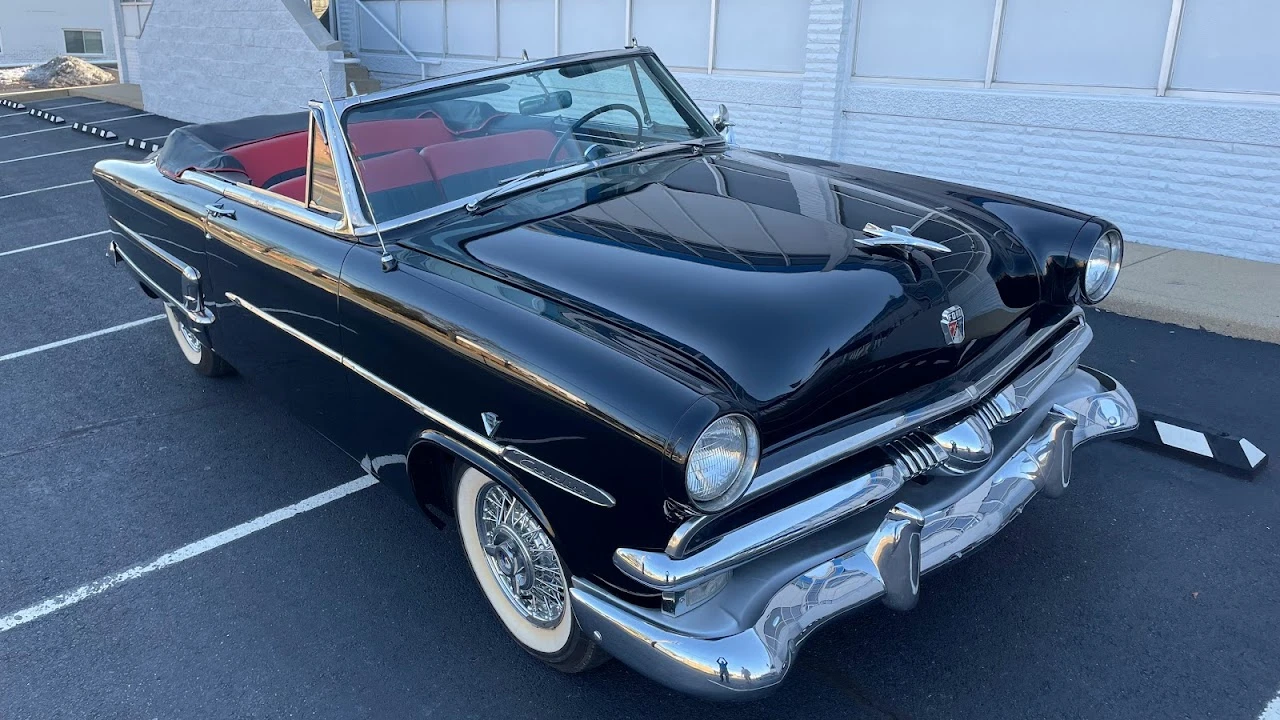 1953 Ford Crestline - Image 12 of 31