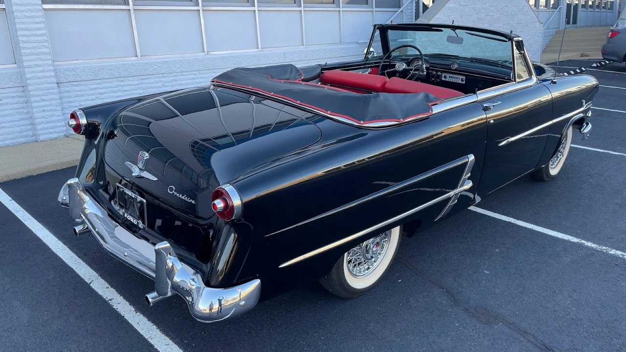 1953 Ford Crestline - Image 8 of 31